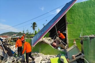 BNPB memperbarui data korban gempa NTT M 7 menjadi 68 orang meninggal dan 213 luka-luka hingga Senin, 17 Agustus 2026.