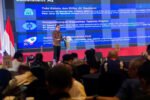 Kemkomdigi dan OJK memperkuat kolaborasi untuk mengembangkan AI di sektor keuangan dengan menitikberatkan inovasi, tata kelola, talenta, dan keamanan.