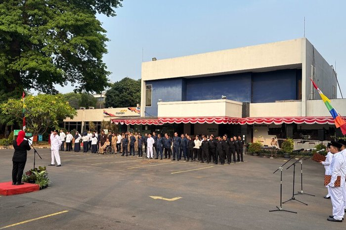 Patra Jasa Peringati HUT ke-81 RI di Sejumlah Unit Hotel, Angkat Semangat Persatuan dan Keberagaman Nusantara 4 Patra Jasa Peringati HUT ke-81 RI di Sejumlah Unit Hotel, Angkat Semangat Persatuan dan Keberagaman Nusantara