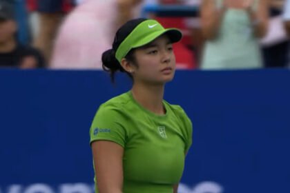 Final Washington Open 2026 antara Jessica Pegula dan Alex Eala ditunda akibat hujan deras dan petir, dengan pertandingan akan dilanjutkan pada Senin siang waktu Washington DC.