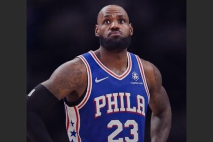 LeBron James dikritik Mario Chalmers dan lebih memilih Michael Jordan sebagai GOAT NBA dan kembali mempertanyakan posisi LeBron James dalam perdebatan pemain terbaik sepanjang masa.