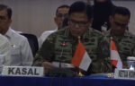 Aparat gabungan menggagalkan penyelundupan 1,36 ton ketamin yang disembunyikan di kapal kargo MV King Sun di perairan Kepulauan Riau.