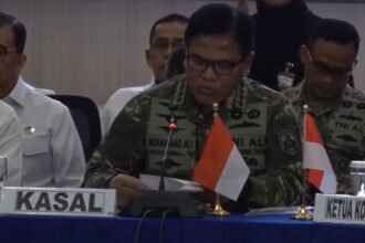 Aparat gabungan menggagalkan penyelundupan 1,36 ton ketamin yang disembunyikan di kapal kargo MV King Sun di perairan Kepulauan Riau.