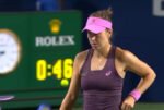 Belinda Bencic saat tampil di National Bank Open 2026 sebelum mundur dari perempat final akibat cedera pinggul.