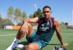 Perjalanan Trent Alexander-Arnold bersama Real Madrid memasuki babak baru di bawah Jose Mourinho setelah musim debutnya terganggu cedera dan minim kontribusi gol.