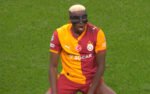 Victor Osimhen kembali menjadi incaran Arsenal setelah muncul laporan bahwa sang striker siap pindah jika Galatasaray menyetujui transfer.