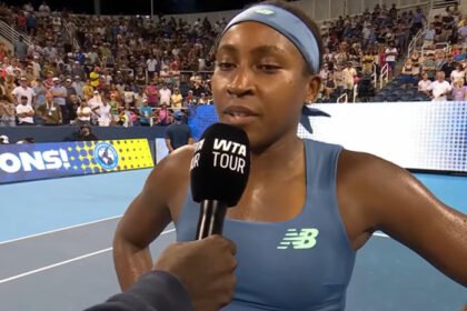 Coco Gauff bangkit setelah kehilangan set pertama untuk mengalahkan Liudmila Samsonova dan melaju ke babak 32 besar.