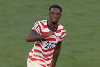 Barcelona masuk persaingan mendapatkan Folarin Balogun yang menjadi salah satu striker paling diminati pada bursa transfer musim panas 2026.