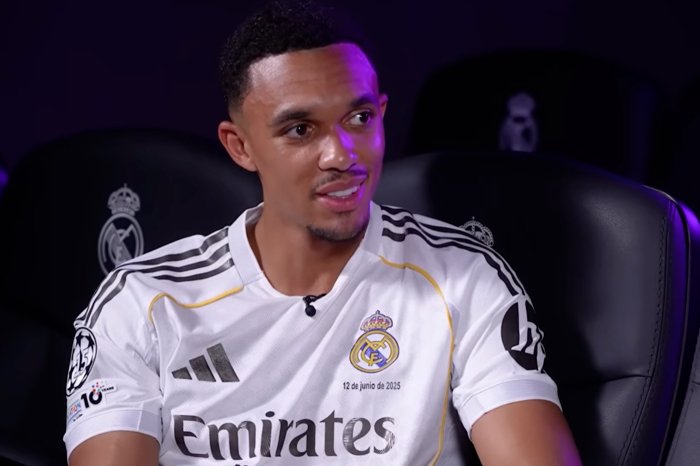 Trent Alexander-Arnold mengungkap dampak emosional kepulangannya ke Liverpool setelah mendapat reaksi keras dari sebagian pendukung The Reds.