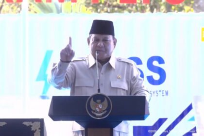 Presiden Prabowo Subianto meluncurkan Program PLTS 100 GWp di Jembrana, Bali, sebagai bagian dari agenda memperkuat kemandirian energi Indonesia.