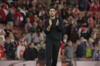 Arsenal bersiap meresmikan Habeeb Ogunneye dan Igor Tyjon, sementara negosiasi James Scanlon dengan Manchester United masih berlangsung.