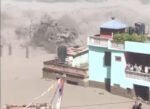 Banjir bandang dan tanah longsor di perbatasan Nepal-Tibet menewaskan 584 orang, sementara 2.482 orang masih hilang akibat kerusakan parah dan akses yang terputus.