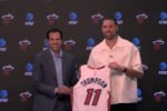Klay Thompson resmi memulai babak baru kariernya bersama Miami Heat setelah meninggalkan Dallas Mavericks pada musim panas 2026.