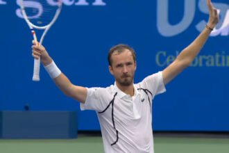 Daniil Medvedev mengawali US Open 2026 dengan kemenangan tiga set atas Hugo Gaston.