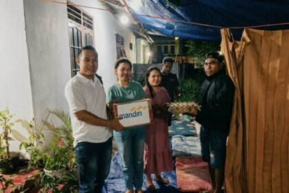 Bank Mandiri mempercepat bantuan kemanusiaan bagi korban gempa NTT melalui distribusi logistik, dukungan posko pengungsian, dan koordinasi lintas BUMN.