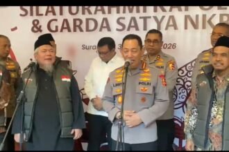 Kapolri Jenderal Polisi Listyo Sigit Prabowo menghadiri Silaturahmi Akbar Garda Satya NKRI bersama ribuan eks anggota JI di Solo.