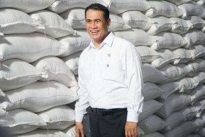 Stok beras nasional diperkuat pemerintah untuk menghadapi ancaman El Nino 2026 yang berpotensi membuat kemarau lebih kering dan panjang.