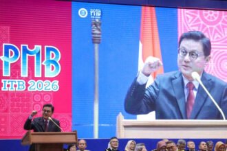 Wakil Direktur Utama MIND ID Dany Amrul Ichdan mengajak generasi muda membangun SDM unggul sebagai fondasi Indonesia Emas 2045 melalui inovasi, teknologi, dan kolaborasi.