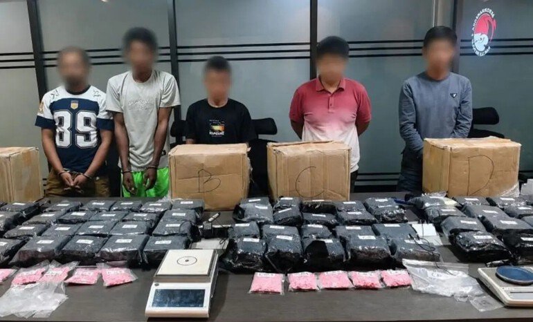 Bareskrim Polri membongkar jaringan narkoba lintas daerah dengan menyita 86,4 kilogram sabu dan 5.171 butir ekstasi serta menangkap enam tersangka.