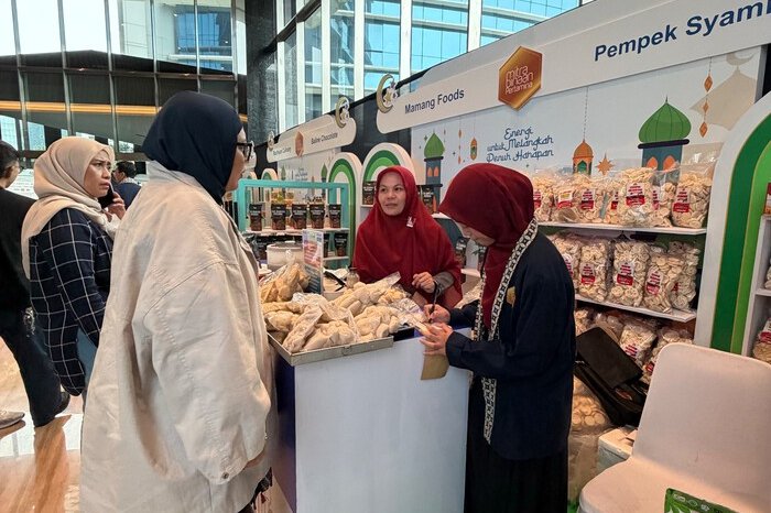 Merajut Peluang di Tengah Rintangan, UMKM Binaan Pertamina Raih Omzet Rp8,57 Miliar sepanjang Semester I-2026 3 Merajut Peluang di Tengah Rintangan, UMKM Binaan Pertamina Raih Omzet Rp8,57 Miliar sepanjang Semester I-2026