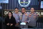 Kapolri Jenderal Polisi Listyo Sigit Prabowo melakukan penyegaran organisasi melalui rotasi dan mutasi ratusan Pati serta Pamen Polri.