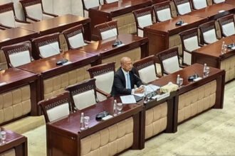 Uji kelayakan Sarjito sebagai calon Kepala Eksekutif Pengawas BMKS OJK berlangsung di Gedung DPR RI, Jakarta.