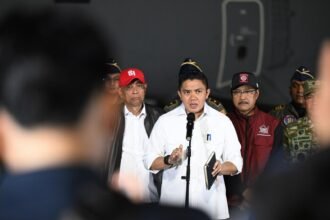 Lima pesawat TNI AU membawa 65 ton bantuan logistik untuk masyarakat terdampak gempa bumi di NTT.