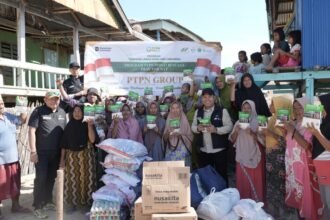 PTPN I bersama PTPN Group menyalurkan 17,048 ton bantuan berupa beras, gula, minyak goreng, dan selimut untuk korban bencana di NTT.