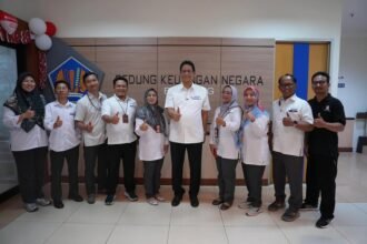 Menkeu Purbaya Yudhi Sadewa meninjau pelaksanaan APBN Jawa Barat dan menekankan pentingnya anggaran negara memberi dampak nyata kepada masyarakat.