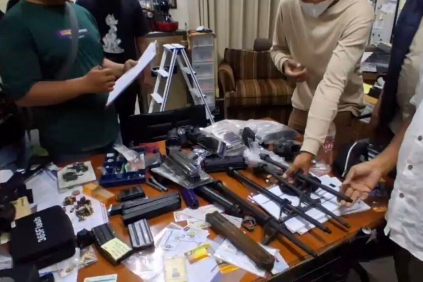 Bukan Cuma 995 Senjata, di Ruangan Eks Ketua Yayasan Sekolah Jaksel ada Sabu, Ganja, dan CD Porno