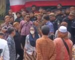 Ricuh Prosesi Miyos Gangsa Sekaten Solo, GKR Timoer Rumbay Sempat Terjatuh Dihadang Abdi Dalem