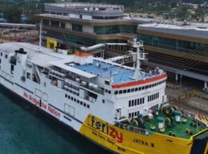 ASDP Tetap Buka Penyeberangan Merak-Bakauheni, Radius 3 Km Anak Krakatau Disterilkan
