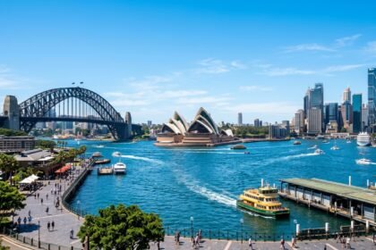Australia Perketat Visa Pelajar, Mahasiswa Asing Tak Bisa Sembarangan Bawa Keluarga (Foto: GeminiAI)