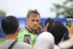Igor Beberkan Alasan Kakang Rudianto Dipertahankan di Persib