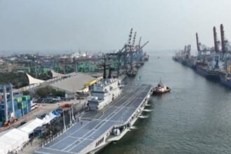 KRI Sriwijaya-100
