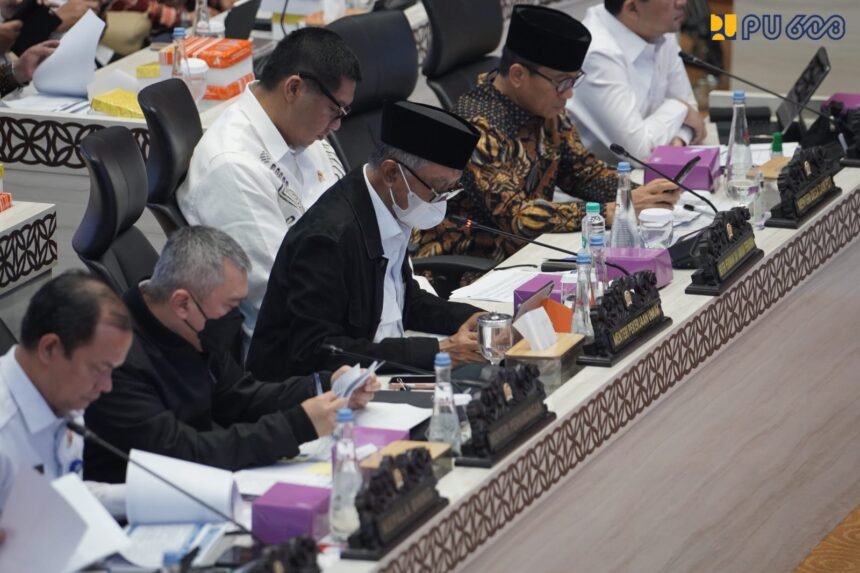 Kementerian Pekerjaan Umum (PU)