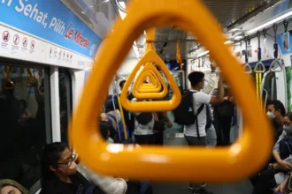 Gubernur Pramono Tambah 6 Golongan Penerima Tarif Gratis Transportasi Umum, Total Jadi 21
