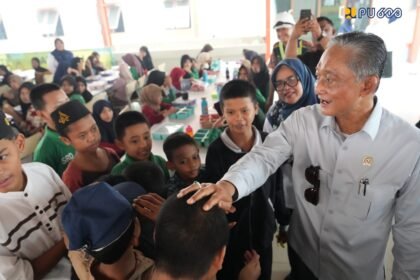 Menteri PU Tinjau Drainase dan Air Bersih Sekolah Rakyat Pontianak