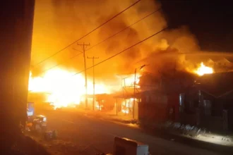 Pasar Paniai Timur Terbakar, 11 Orang Tewas Termasuk Enam Anak-anak