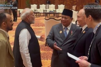Presiden Prabowo Subianto berbincang hangat dengan sejumlah pemimpin dunia di sela-sela Konferensi Tingkat Tinggi (KTT) BRICS ke-18 di Bharat Mandapam, New Delhi, Republik India pada Sabtu, 12 September 2026. Foto: BPMI Setpres/Unggahan Akun Media Sosial @sekretariat.kabinet