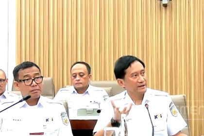 KAI Ajukan Impor 23 KRL Bekas Jepang, Komisi VI DPR Beri Persetujuan (Foto: TangkapanLayar/YT/TVR PARLEMEN)