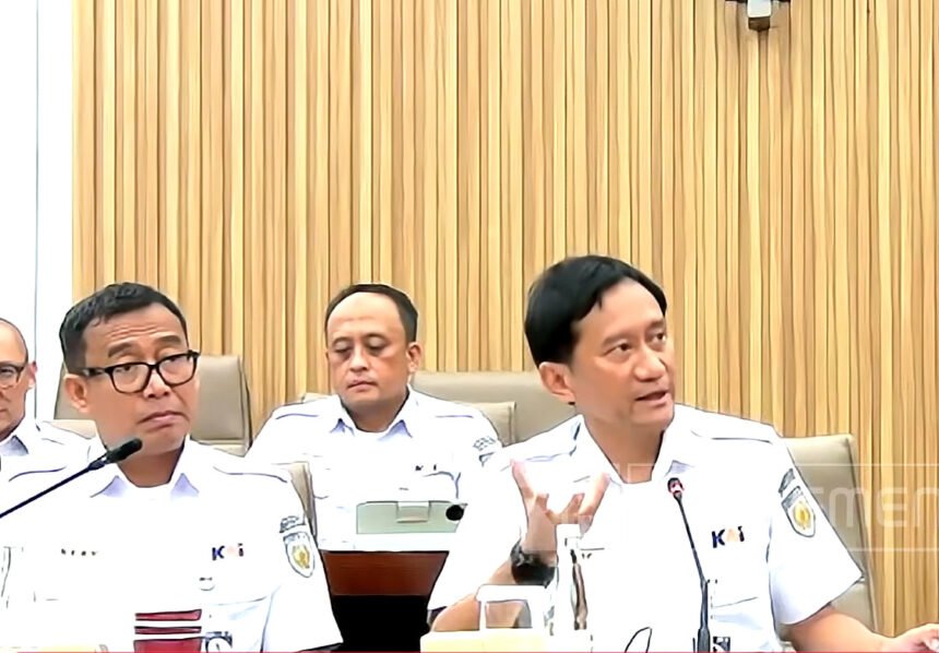 KAI Ajukan Impor 23 KRL Bekas Jepang, Komisi VI DPR Beri Persetujuan (Foto: TangkapanLayar/YT/TVR PARLEMEN)