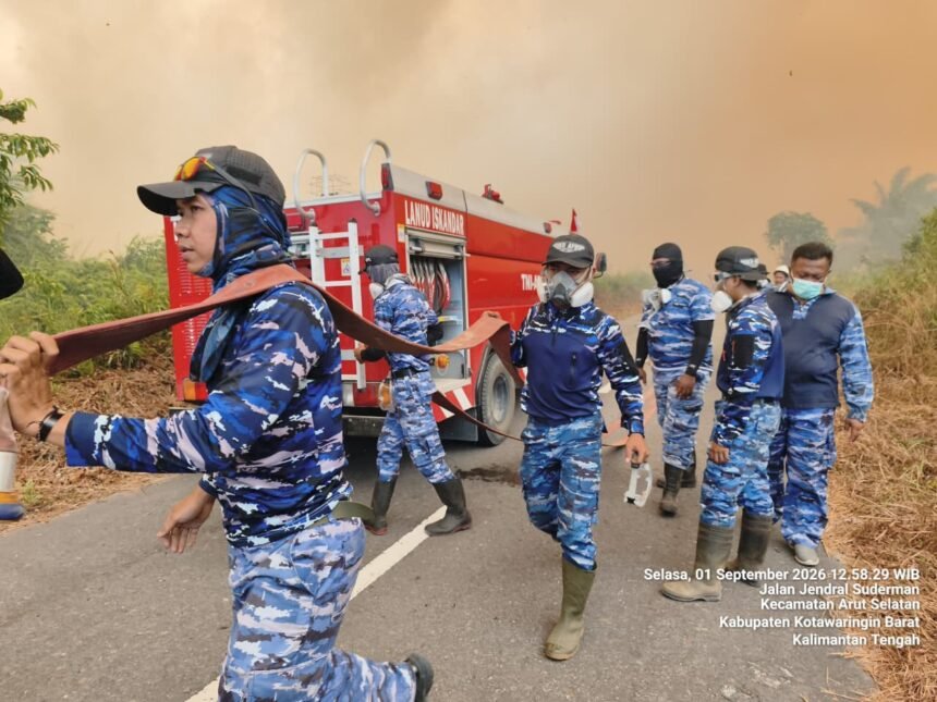 Satgas Karhutla Lanud Iskandar Tangani Kebakaran Hutan dan Lahan di Kobar