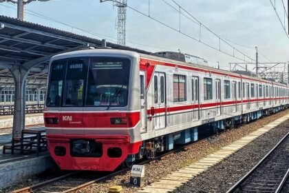 KAI Commuter Tambah 13 Perjalanan KRL Bogor Mulai Hari Ini (Foto: Garuda TV/Rizki Raffi)