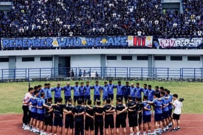 Bobotoh Kembali Serbu GBLA, Suntik Semangat Persib Jelang Hadapi Persija (Foto: IG/@bandungfootballfans)