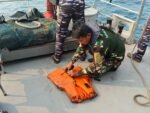 Tim SAR Identifikasi Temuan Pelampung 12 Mil dari Lokasi Terakhir Rombongan Jurnalis Hilang