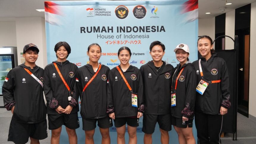 Momen Hangat tim Bulutangkis Putri Indonesia Disambut Chef de Mission di Aichi-Nagoya