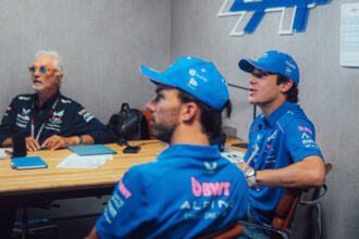 Flavio Briatore Ancam Sanksi Internal Usai Franco Colapinto Tabrak Rekan Setim di GP Azerbaijan