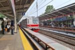 KRL Jakarta Kota-Bogor Berhenti 3 Menit di Stasiun UI Gara-Gara Masinis Mules