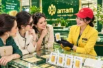 Harga emas Antam naik Rp23.000 menjadi Rp2.613.000 per gram, sementara harga buyback mencapai Rp2.438.000 per gram pada Sabtu, 26 September 2026.